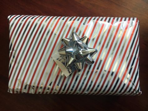 Key Club Hosts Holiday Drive