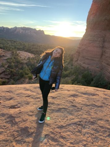 Photo of Lindsey Zousmer